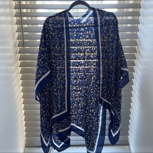 BANANA REPUBLIC BLUE KIMONO ONE SIZE